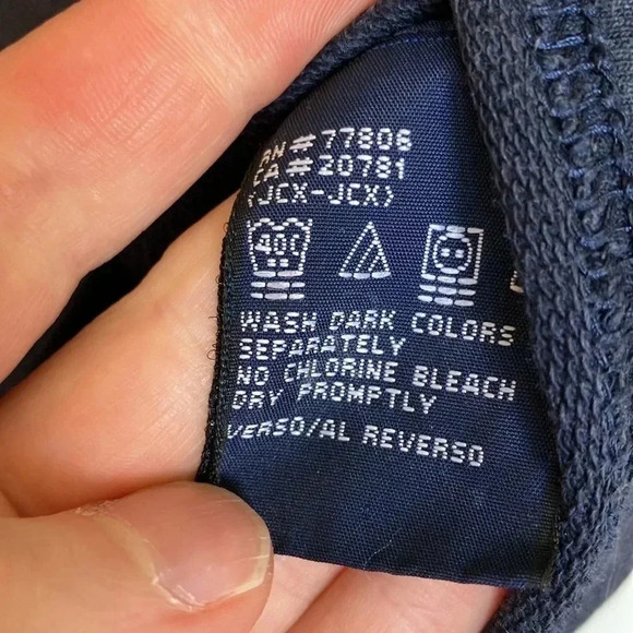 Tommy Hilfiger Vintage sweater tee  shirt material long sleeve - Picture 2 of 3